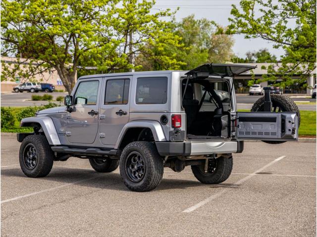 2013 Jeep Wrangler Unlimited Sahara