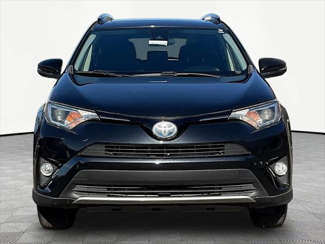 2017 Toyota RAV4 Hybrid XLE
