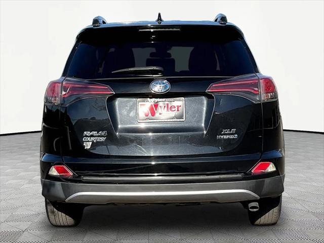 2017 Toyota RAV4 Hybrid XLE