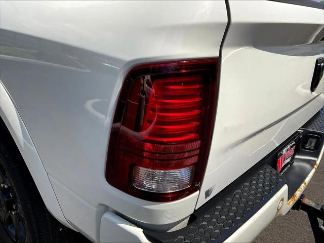 2018 Ram 2500 Laramie Crew Cab 4x4 6'4" Box