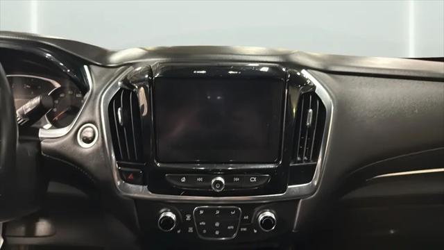 2023 Chevrolet Traverse AWD LT Cloth