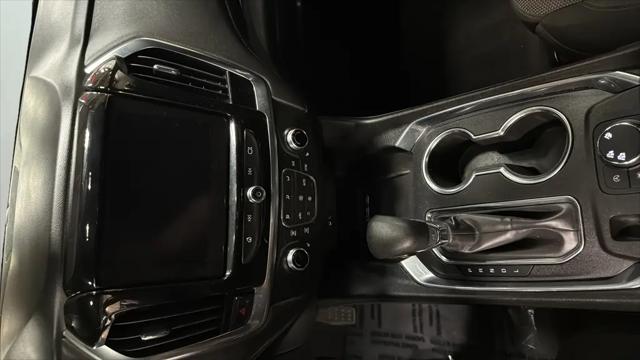 2023 Chevrolet Traverse AWD LT Cloth