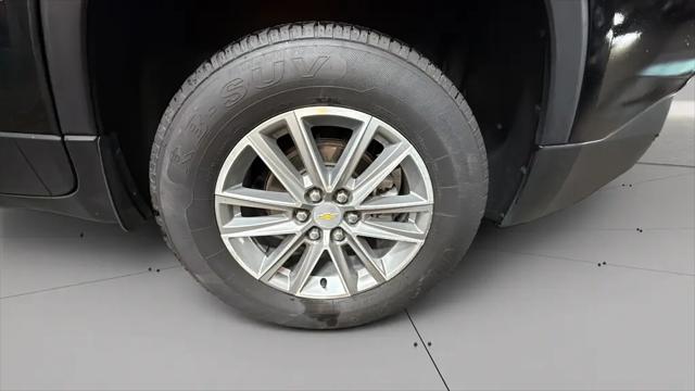 2023 Chevrolet Traverse AWD LT Cloth