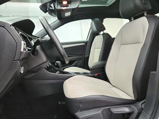 2021 Volkswagen Jetta 1.4T R-Line