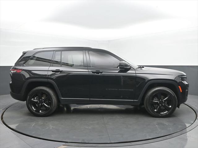 2023 Jeep Grand Cherokee Altitude 4x4