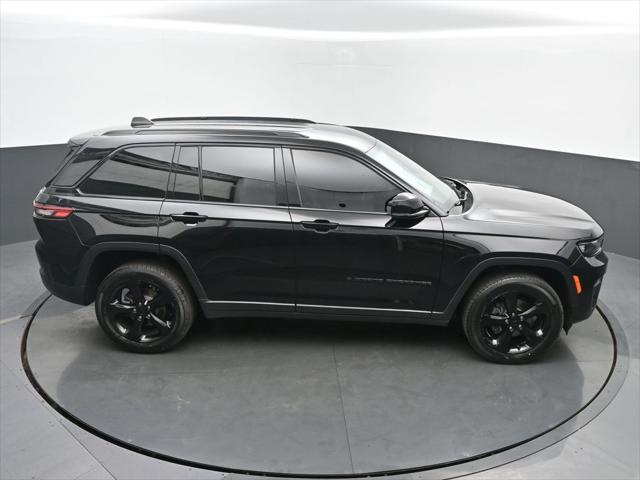 2023 Jeep Grand Cherokee Altitude 4x4