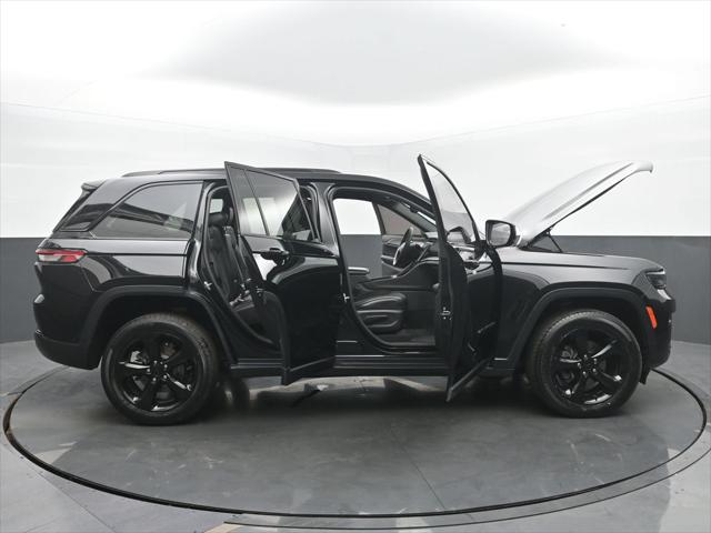 2023 Jeep Grand Cherokee Altitude 4x4