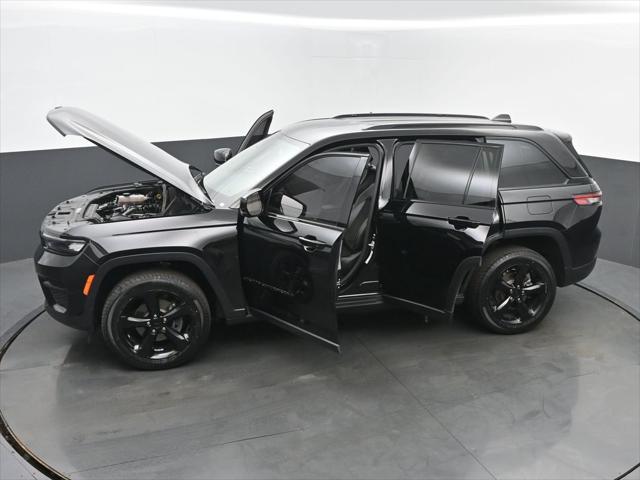 2023 Jeep Grand Cherokee Altitude 4x4