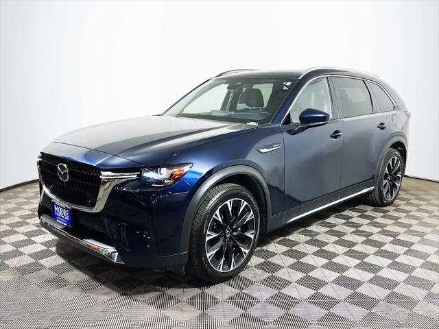 2024 Mazda X-90 Premium Plus