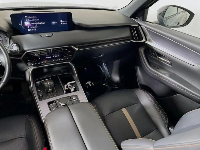 2024 Mazda X-90 Premium Plus