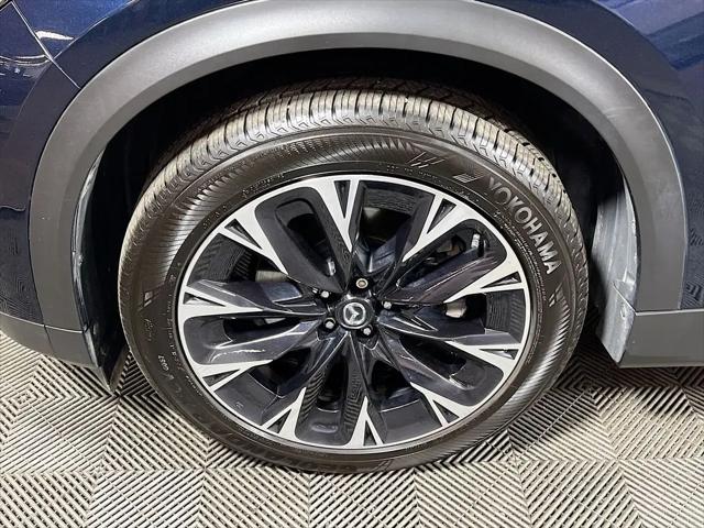2024 Mazda X-90 Premium Plus