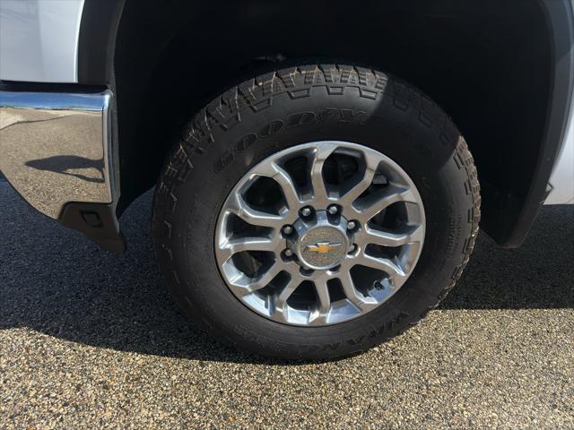 2024 Chevrolet Silverado 2500HD 4WD Crew Cab Standard Bed LTZ
