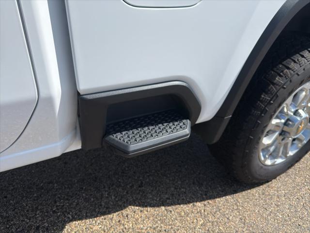 2024 Chevrolet Silverado 2500HD 4WD Crew Cab Standard Bed LTZ