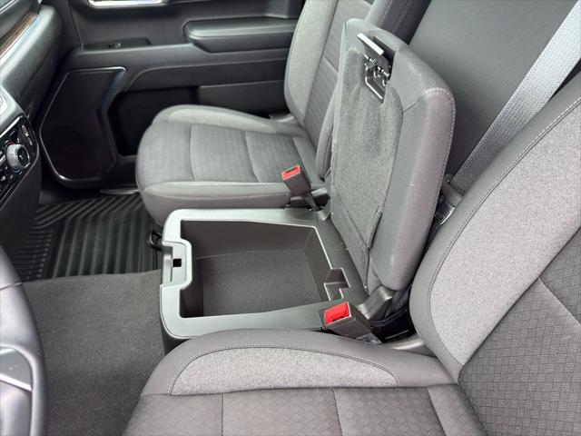2024 Chevrolet Silverado 1500 4WD Crew Cab Short Bed RST