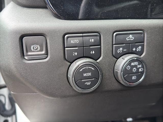 2024 Chevrolet Silverado 1500 4WD Crew Cab Short Bed RST