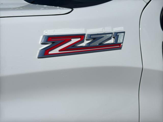 2024 Chevrolet Silverado 1500 4WD Crew Cab Short Bed RST