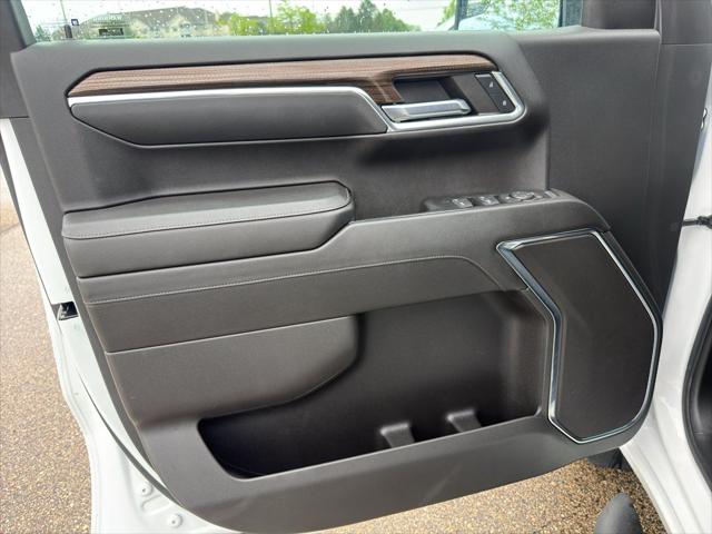 2024 Chevrolet Silverado 1500 4WD Crew Cab Short Bed RST
