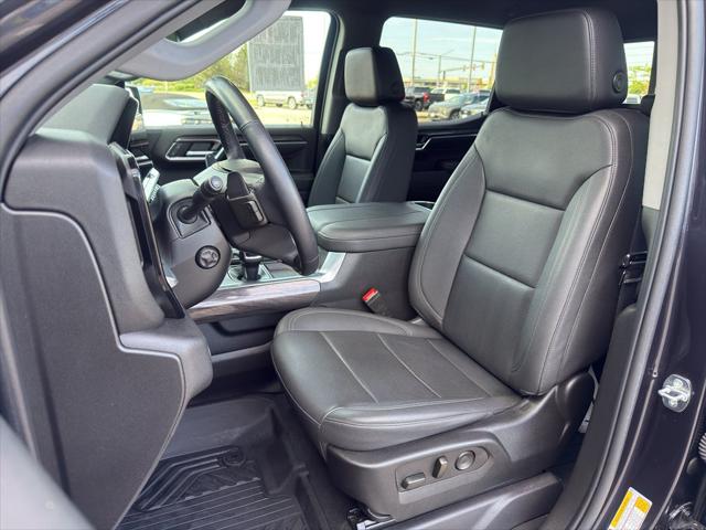 2023 Chevrolet Silverado 1500 4WD Crew Cab Short Bed LTZ