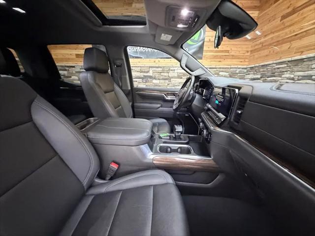2023 Chevrolet Silverado 1500 4WD Crew Cab Short Bed RST