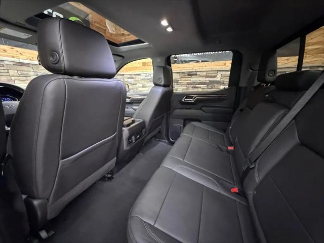 2023 Chevrolet Silverado 1500 4WD Crew Cab Short Bed RST