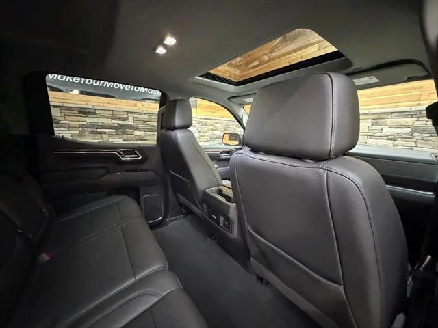 2023 Chevrolet Silverado 1500 4WD Crew Cab Short Bed RST