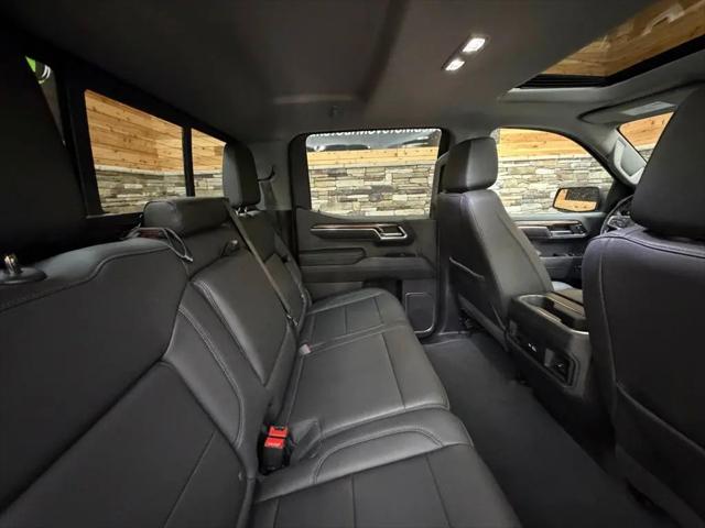 2023 Chevrolet Silverado 1500 4WD Crew Cab Short Bed RST