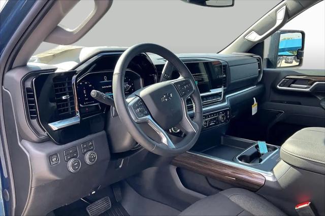 2026 Chevrolet Silverado 2500HD Crew Cab, Standard Bed, LT, 4WD
