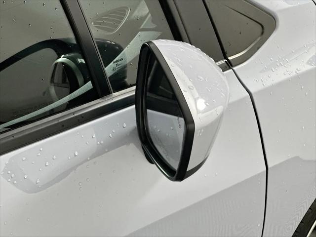 2024 Nissan Versa 1.6 SV