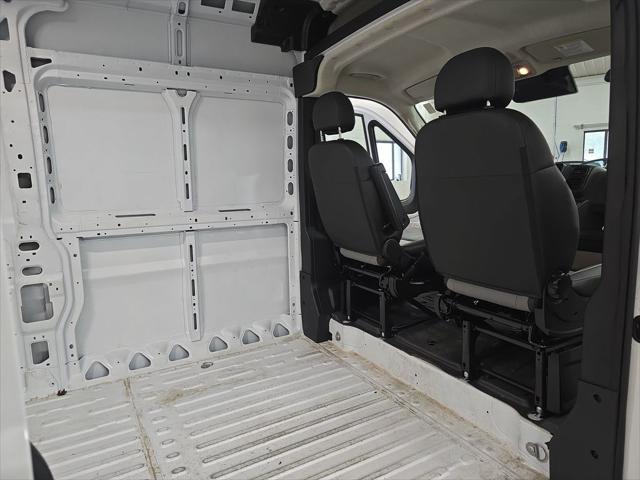 2025 Ram ProMaster Cargo Van Tradesman High Roof 159" WB w/Pass Seat