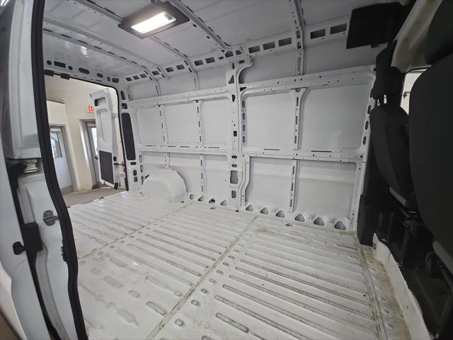 2025 Ram ProMaster Cargo Van Tradesman High Roof 159" WB w/Pass Seat