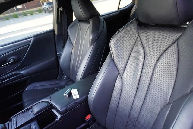 2020 Lexus ES 350 F SPORT