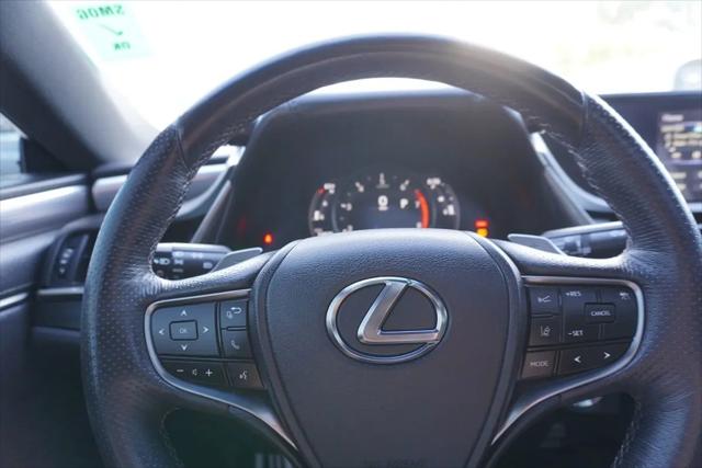 2020 Lexus ES 350 F SPORT