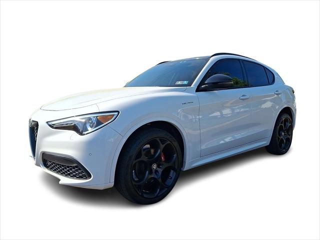 2023 Alfa Romeo Stelvio Veloce AWD 2023 Alfa Romeo Stelvio Veloce AWD