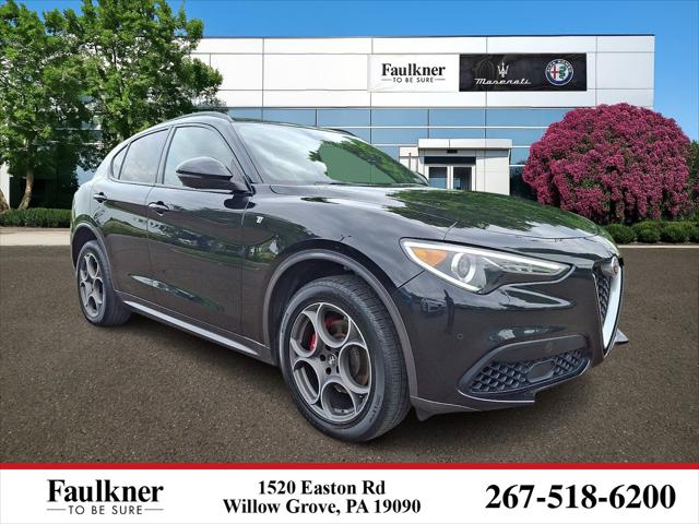 2023 Alfa Romeo Stelvio Ti AWD 2023 Alfa Romeo Stelvio Ti AWD