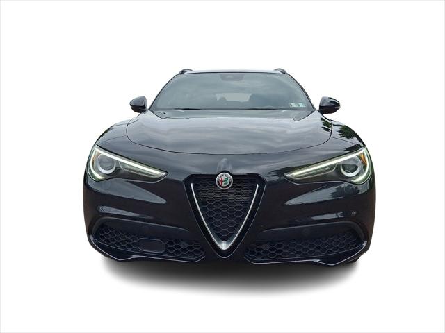 2023 Alfa Romeo Stelvio Ti AWD 2023 Alfa Romeo Stelvio Ti AWD