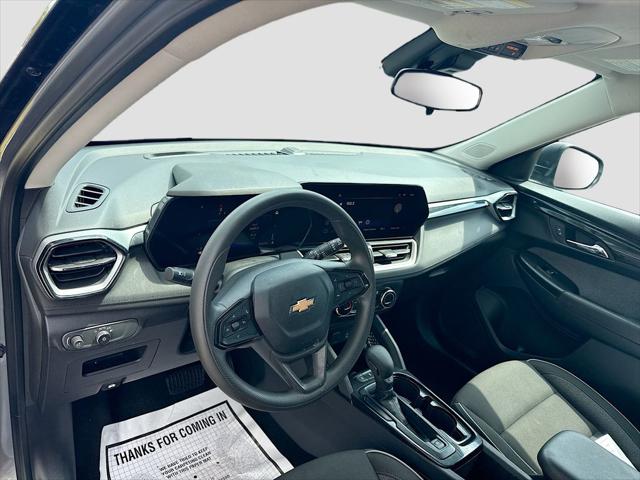 2024 Chevrolet TrailBlazer FWD LS