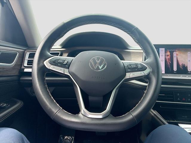 2025 Volkswagen Atlas 2.0T SEL