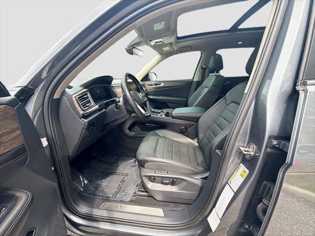 2025 Volkswagen Atlas 2.0T SEL