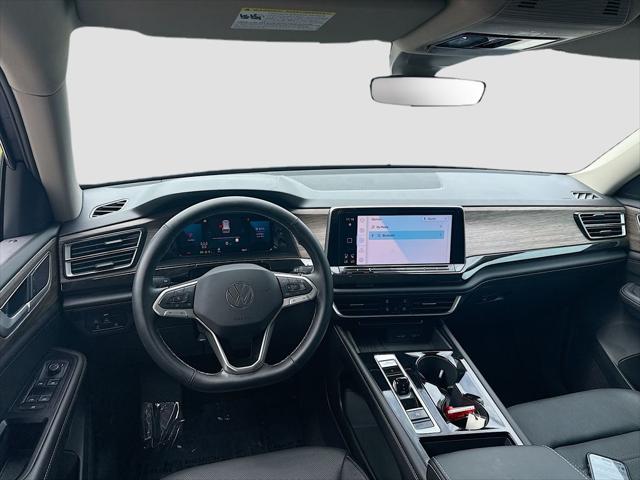 2025 Volkswagen Atlas 2.0T SEL