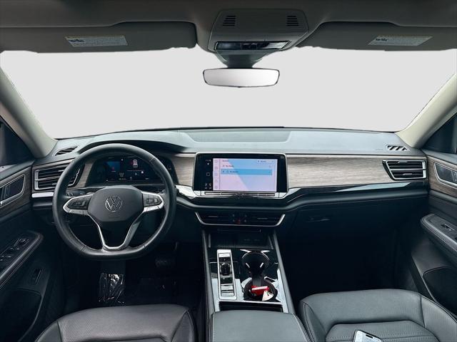 2025 Volkswagen Atlas 2.0T SEL