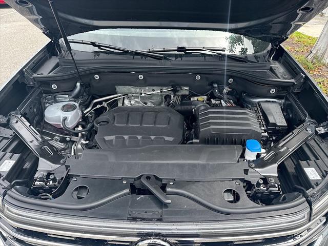 2025 Volkswagen Atlas 2.0T SEL