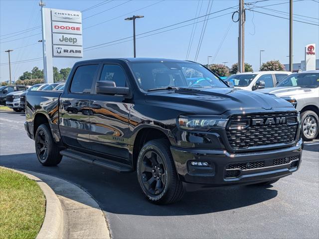 2026 RAM 1500 RAM 1500 EXPRESS CREW CAB 4X4 57 BOX
