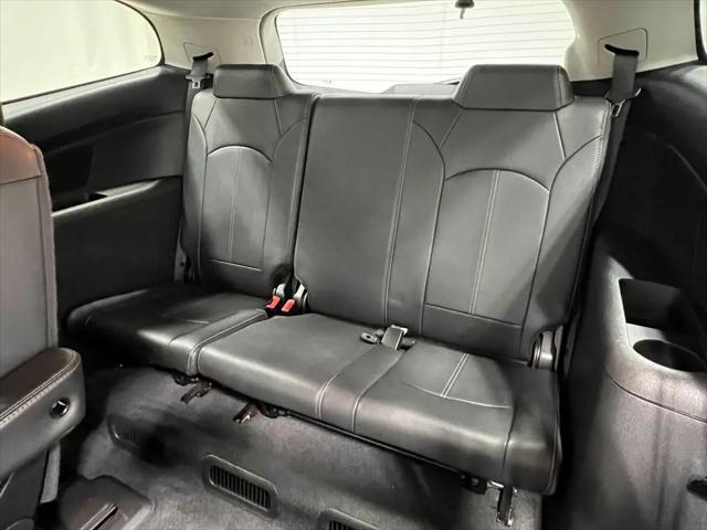 2016 Chevrolet Traverse 2LT