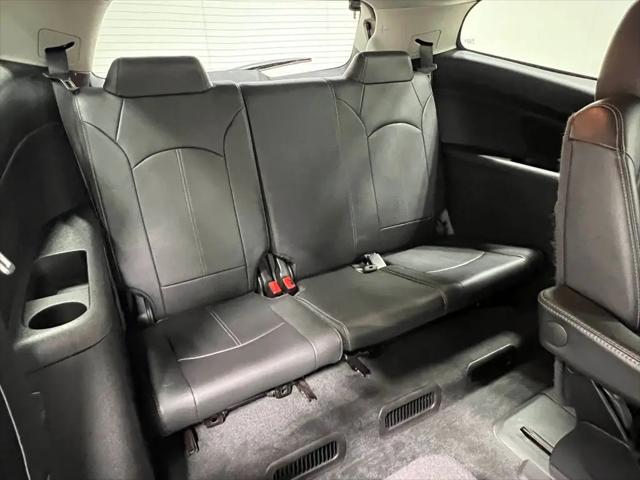 2016 Chevrolet Traverse 2LT