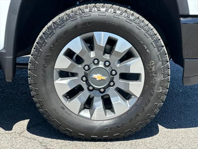 2026 Chevrolet Silverado 2500HD Crew Cab, Standard Bed, WT, 4WD