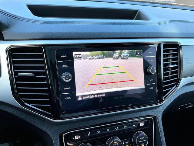 2023 Volkswagen Atlas 3.6L V6 SE w/Technology