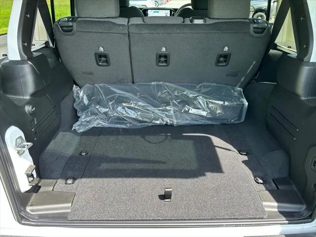 2026 Jeep Wrangler 4-Door Sport RHD 4x4