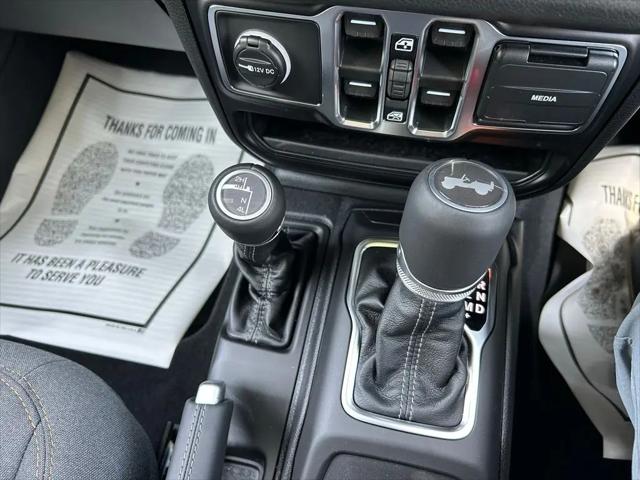 2026 Jeep Wrangler 4-Door Sport RHD 4x4