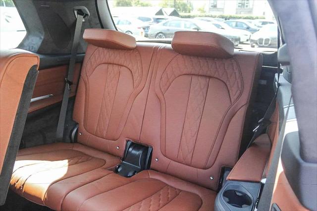 2026 BMW X7 M60i