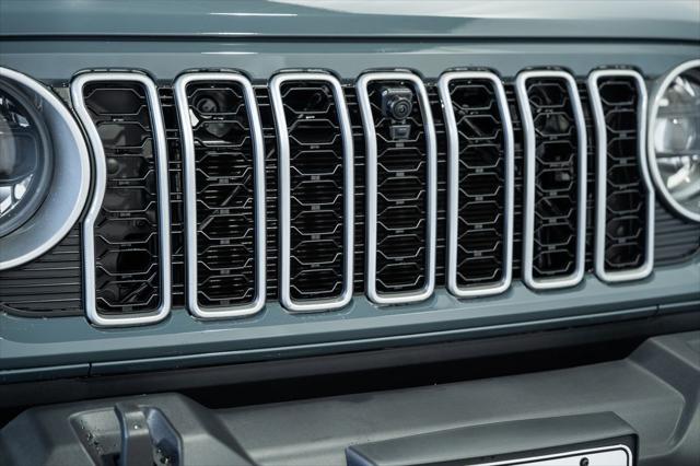 2026 Jeep Wrangler 4-Door Sahara 4x4